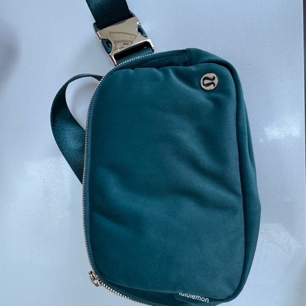 lululemon athletica Teal Crossbody Bag